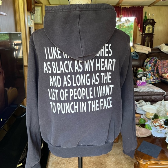 🖤Woman’s or mens H&M I like my eyelashes as black as my heart hoodie🖤 - Picture 8 of 16